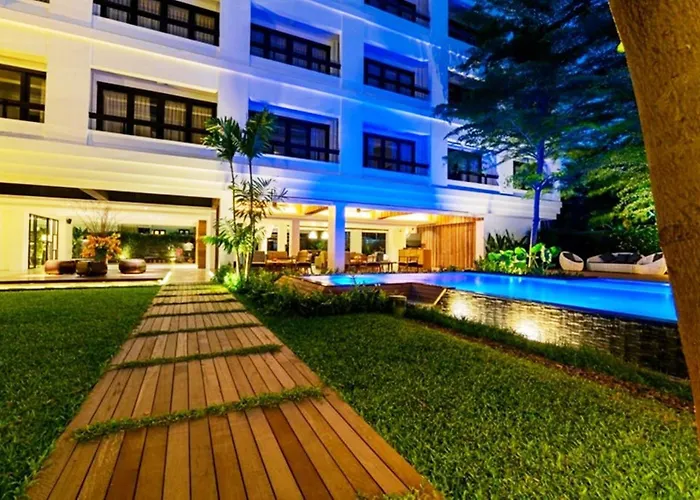 Uma Hotel 3*