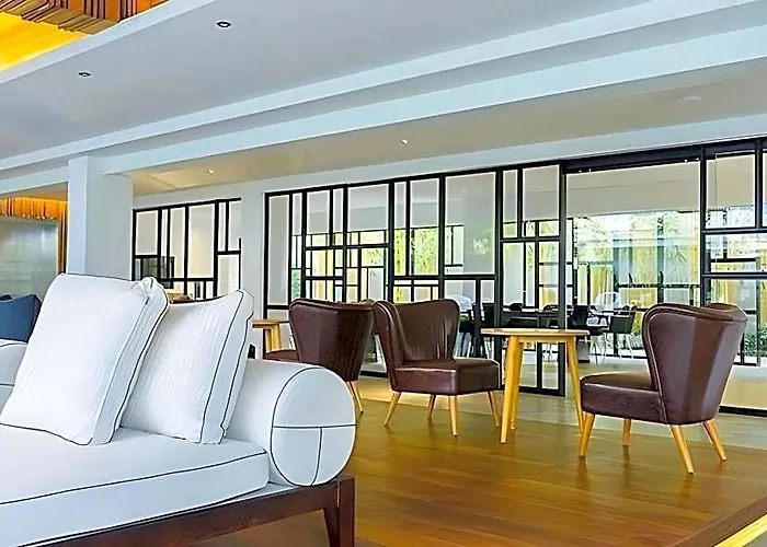 Uma Hotel 3*