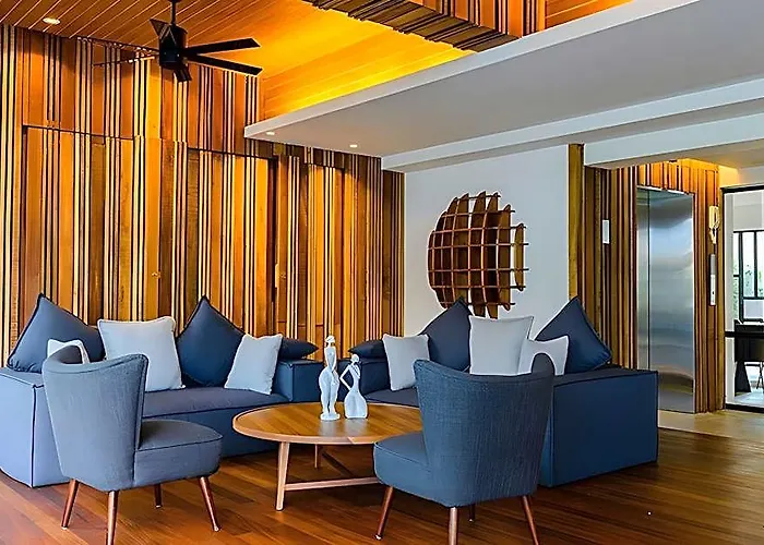 Uma Hotel 3*