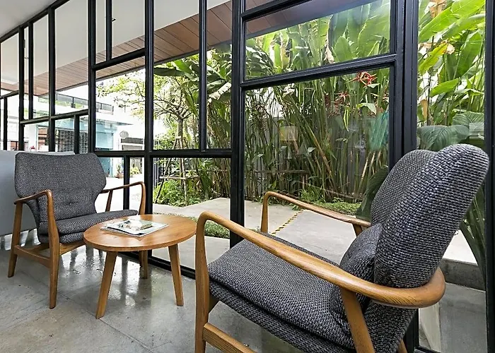 Uma Hotel