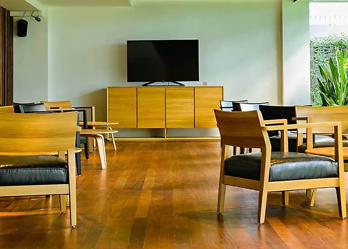 Uma Hotel 3*